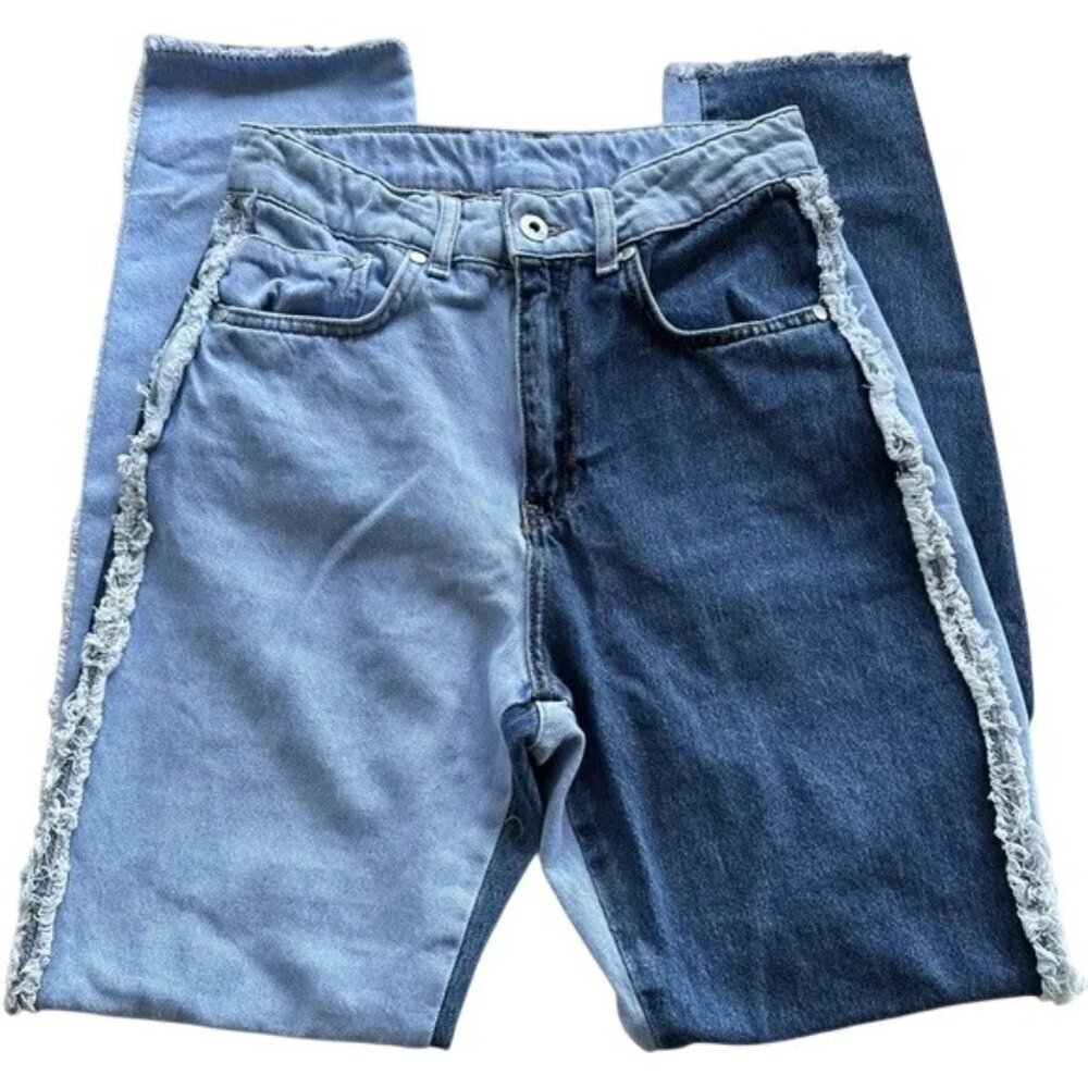 The Ragged Priest Quarter Panel Equilibrium Mom Jeans - Picture 5 of 10